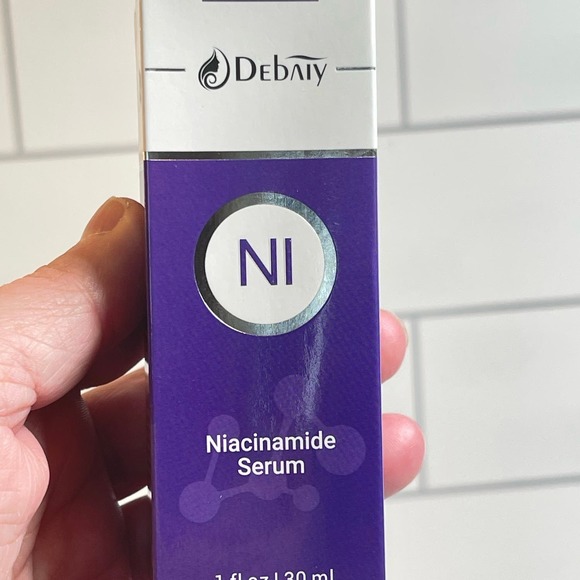 NEW Debaiy Niacinamide Serum 1 Ounce Sealed Moisturizing Restore Skin - Picture 1 of 1